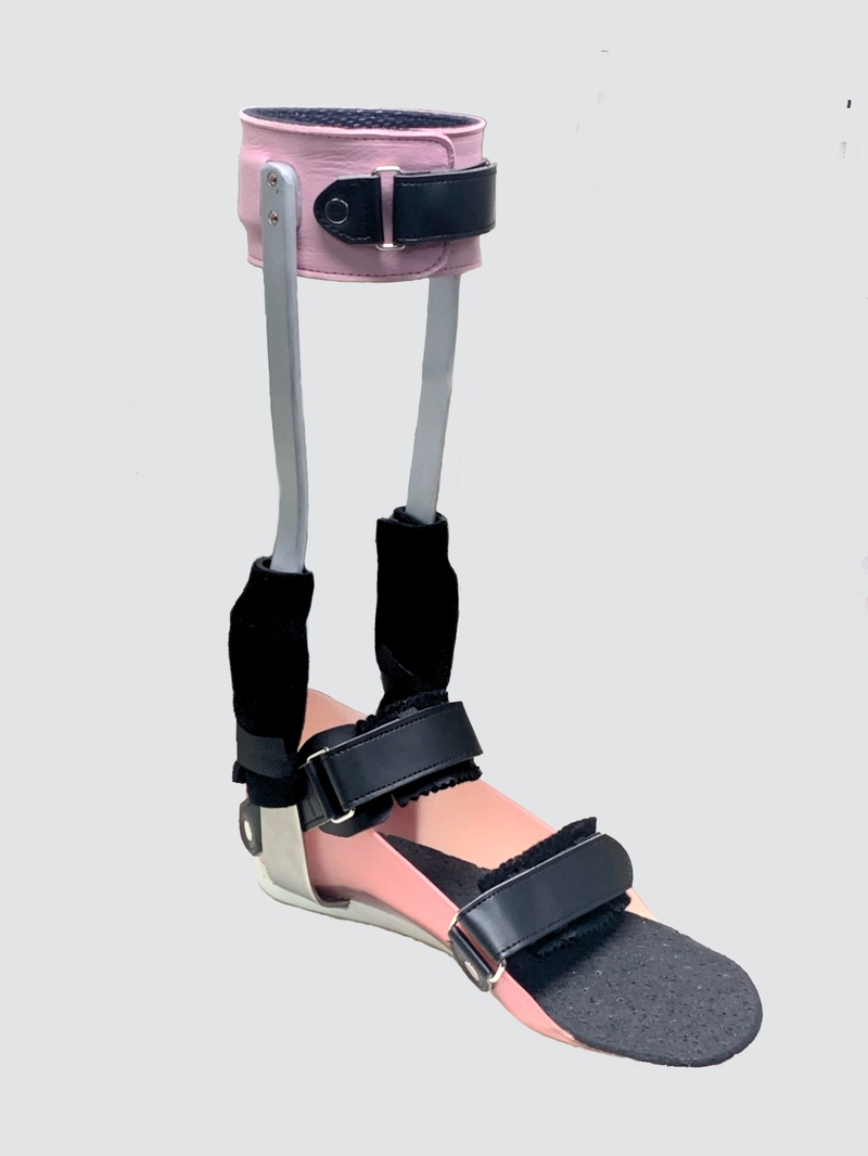 AFO 短下肢装具 | 株式会社COLABO